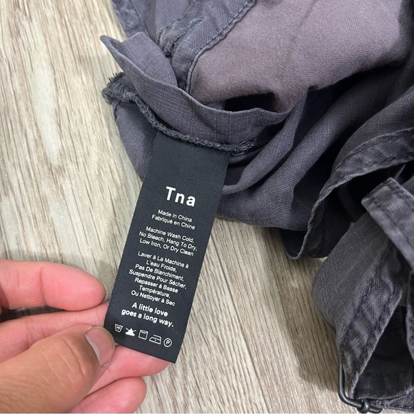 Aritzia TNA gray overall shorts Lyocell women’s xxs - Picture 7 of 11